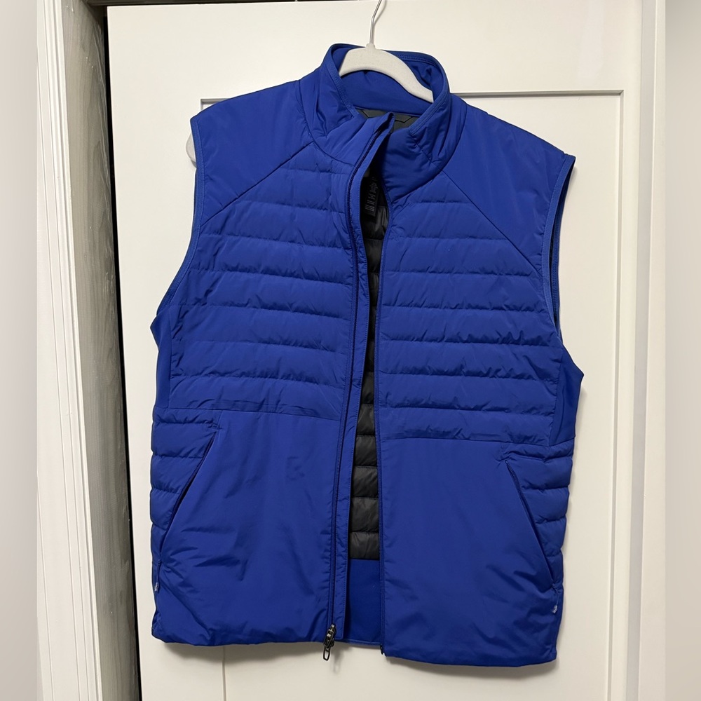 Lululemon Athletica Men's Royal Blue Dow For It All Vest. Size L.